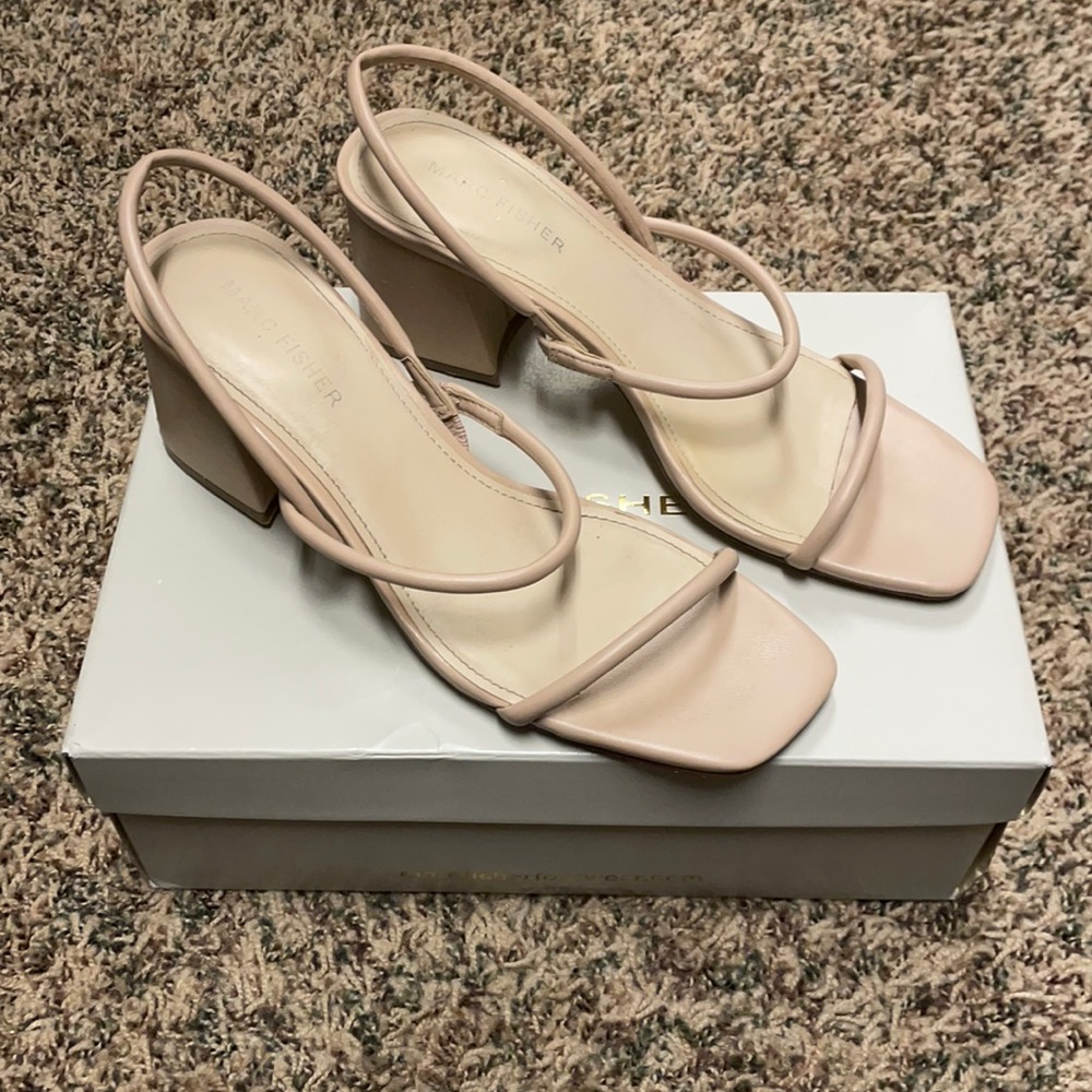 Marc Fisher Sandals